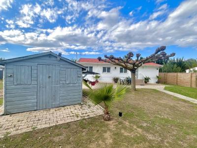 Terrain De Loisirs De 660 M² Avec Grand Mobil-home Tout Equipe