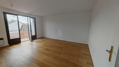 ,appartement Familial Avec Balcon  3 Chambres -parking