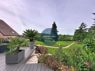 Maison Avec Piscine Chauffee, Grand Terrain Arbore Et Prestations Haut De Gamme à Saintigny (28480)