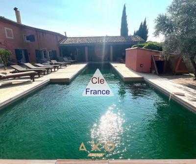 Ledenon  Mas ProvenÇal D\'exception  1 000 M² Habitables  Parcelle 2 Hectares  Piscine  2 Mas I