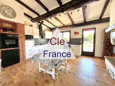 Villa De Plain-pied 5 Pieces  154 M² Sur 2750 M² Divisible