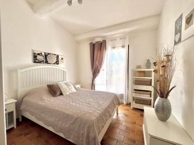Villa De Plain-pied 5 Pieces  154 M² Sur 2750 M² Divisible