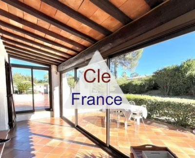 Villa De Plain-pied 5 Pieces  154 M² Sur 2750 M² Divisible