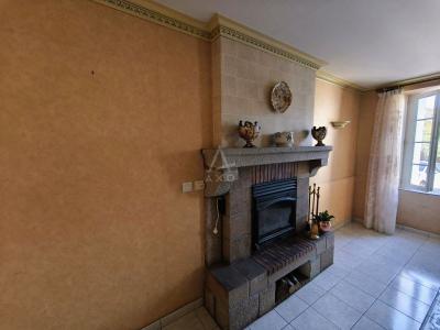 Maison De Village