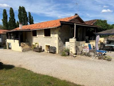 &#8364;199950 - 2 Independent Accommodations With Large Gardens And Swimming Pool