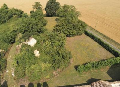 &#8364;514500 - Magnificent Domaine Of Almost A Hectare With 3 Bedrooms, Pool And Gite Potential