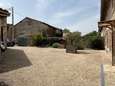 &#8364;258600 - Beautiful Stone House With Magnificent Garden