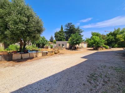 Near The Sea, Beautiful Villa With 296 M2 Of Living Space, Spacious Garage And Large Annexe On 2375