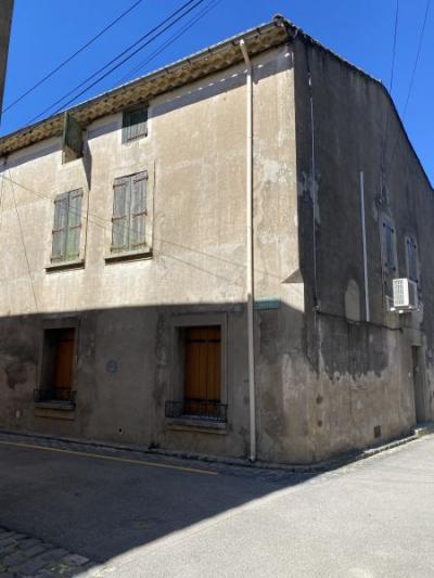 Spacious, Fully Renovated Stone Village House With About 160 M2 Of Living Space, A Garage And A Larg