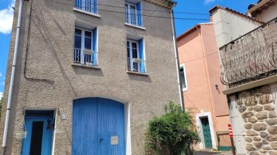 Attractively Converted Former Winegrowers House With Garage, Terraces And Courtyard In Village Cente
