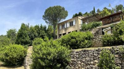 Superb Little Farmhouse Built In 2005, With 75 M2 Of Living Space On A Terraced Plot Of 2540 M2 With