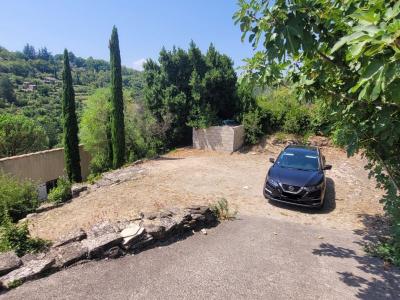 Superb Little Farmhouse Built In 2005, With 75 M2 Of Living Space On A Terraced Plot Of 2540 M2 With