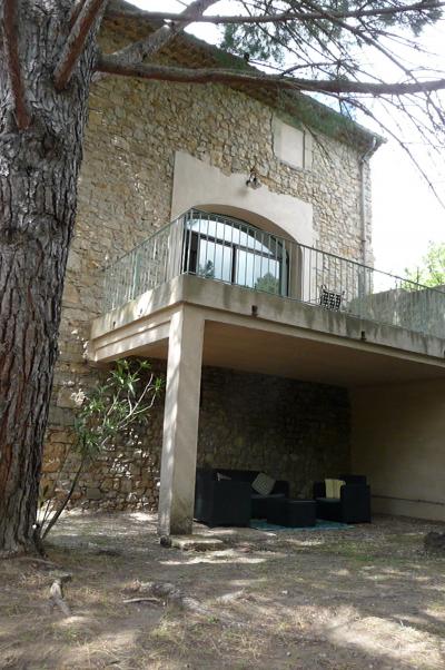 Large Maison De Maitre With 3 Separate Accomodations On A 550 M2 Plot With Garden And Terraces.