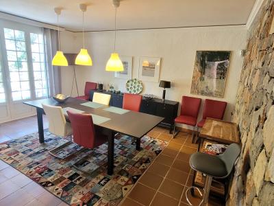 A Haven Of Peace Nestling In A Pine Forest - Charming Villa 10 Minutes From The Town Centre.