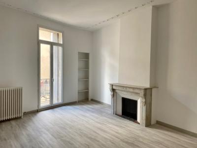 A Lovely Renovated Apartment On The 2nd Floor In A Central Location Of The City, Offering 3 Bedrooms