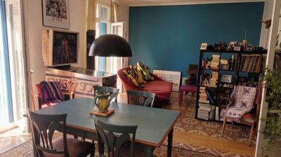 Superb Townhouse With 125 M2 Of Living Space, Garage, Courtyard And Potential For A Studio/gallery.