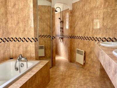 A Lovely Languedocienne Architect Villa With 3 Bedrooms, Garage, Terraces And Courtyard With Pool, O