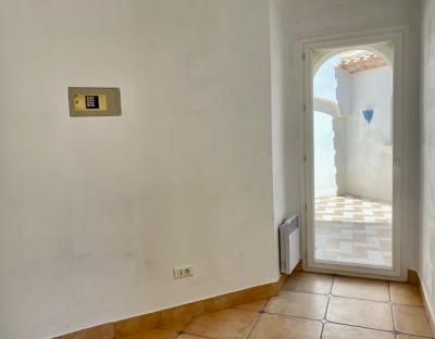 A Lovely Languedocienne Architect Villa With 3 Bedrooms, Garage, Terraces And Courtyard With Pool, O