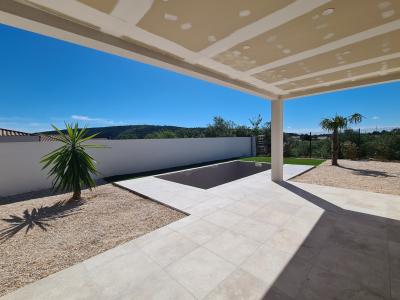 Superb Single Storey New Build Villa With 3 Bedrooms On A 497 M2 Plot With Pool And Beautiful Views.