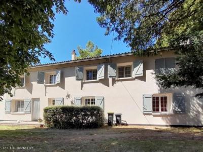 &#8364;260500 - Beautifully Renovated Detached 4 Bedroomed Property