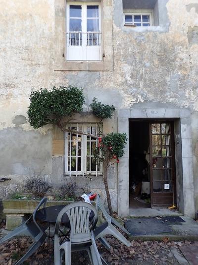 Stunning Domaine On The Canal Du Midi With Chateau, Cottages And Annexes On A Plot Of 5.63 Ha.