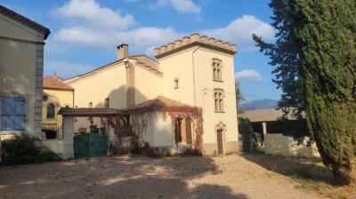 Beautiful Character Property With Tower, Former 13th Century Sheepfold Converted Into A Wine Estate 