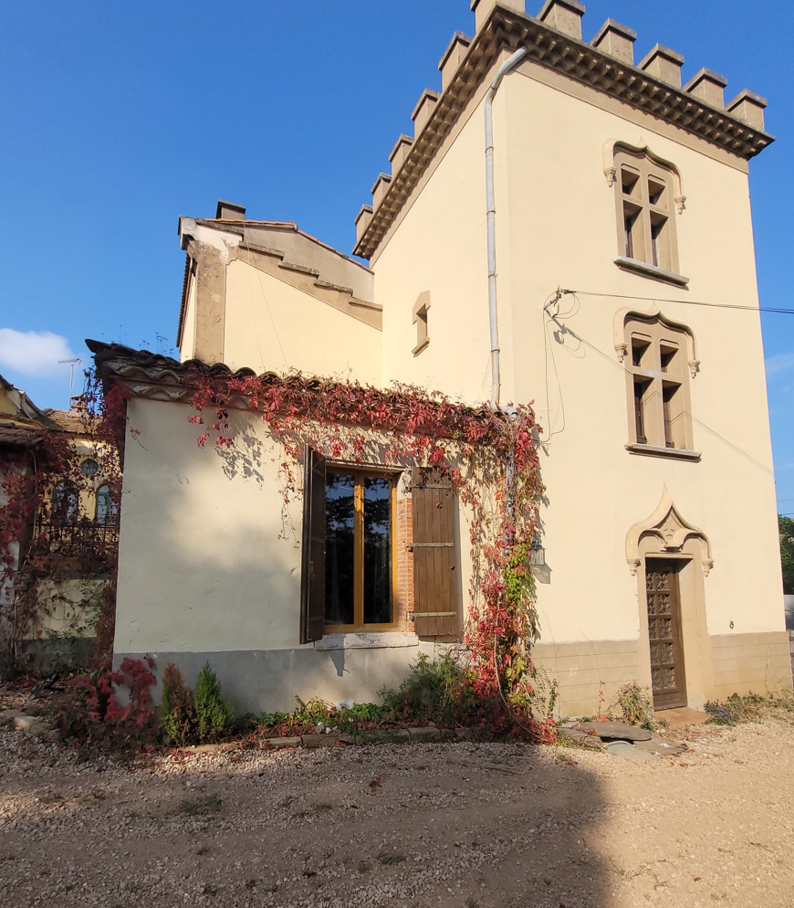 Beautiful Character Property With Tower, Former 13th Century Sheepfold Converted Into A Wine Estate