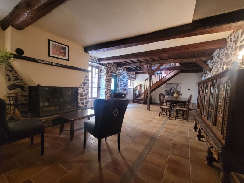 Beautiful Character Property With Tower, Former 13th Century Sheepfold Converted Into A Wine Estate