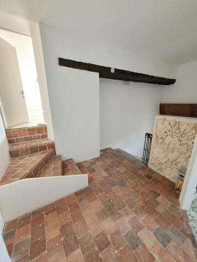 Superb Stone Property Composed Of A Gite Of 120 M2 With A Courtyard And A Beautiful Renovated Barn O