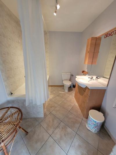 Beautiful Stone Property With 3 Independent Accomodations On 1641 M2 With Pool And Views