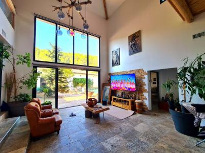 Magnificent Contemporary Villa With Main House And 2 Independent Apartments, On A 1274 M2 Plot With