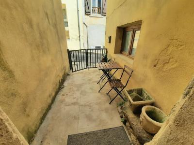 Pretty Village House To Refresh With 75 M2 Of Living Space With Small Courtyard.