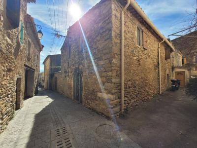 Beautiful Stone House With 177 M2 Of Living Space, Courtyard And Terrace.
