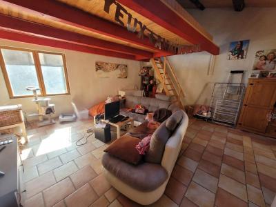 Beautiful Stone House With 177 M2 Of Living Space, Courtyard And Terrace.
