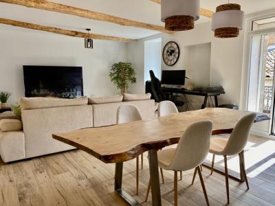 Character Stone Village House, Entirely Renovated, With 200 M2 Of Living Space Offering 4 Bedrooms,