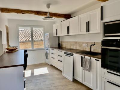 Character Stone Village House, Entirely Renovated, With 200 M2 Of Living Space Offering 4 Bedrooms,