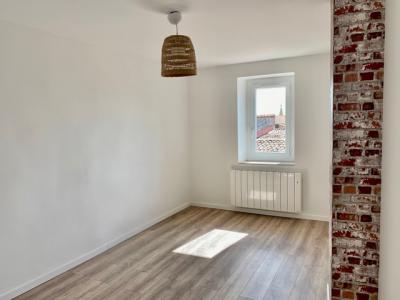 Character Stone Village House, Entirely Renovated, With 200 M2 Of Living Space Offering 4 Bedrooms,
