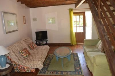 &#8364;396800 - Superb Property With 2 Owners Accommodation, 5 Gites And A Large Swimming Pool