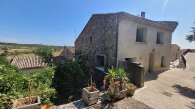 Charming Character House With 140 M2 Of Living Space, Annexe And Garden With Swimming Pool And Views