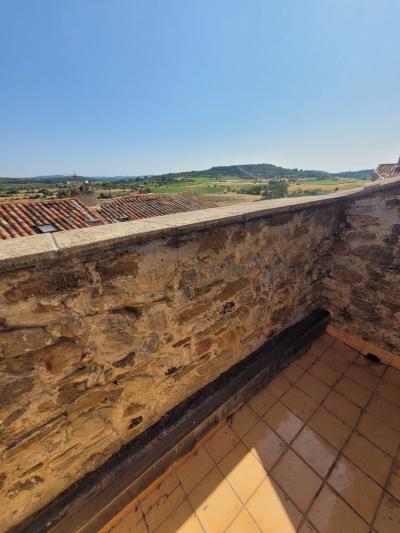 Charming Character House With 140 M2 Of Living Space, Annexe And Garden With Swimming Pool And Views