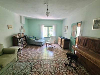 Charming Character House With 140 M2 Of Living Space, Annexe And Garden With Swimming Pool And Views