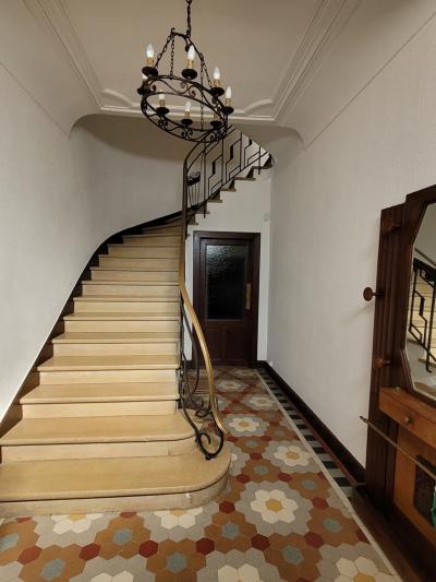 Elegant Winegrower\'s House With 370 M2 Of Living Space On 1548 M2 Of Land With Swimming Pool And Vi