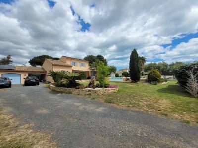 Beautiful Traditional Bastide With 154 M2 Living Space With Pool On A 1544 M2 Plot Just 450 M From T