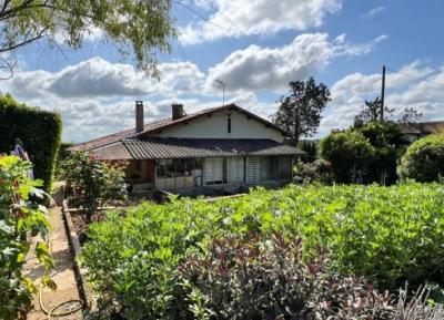 &#8364;57000 - Detached Bungalow : 2 Bedrooms With Garden Just Outside Of Ruffec