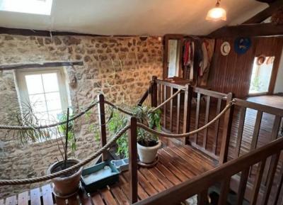 &#8364;161300 - Beautiful Old House With Nice Garden