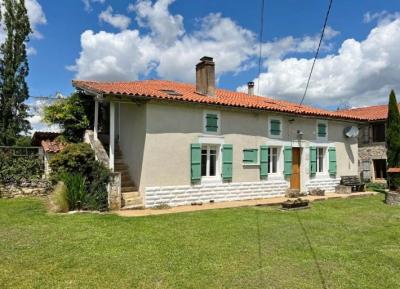 &#8364;357890 - Beautiful Group Of 2 Houses With Large Plot