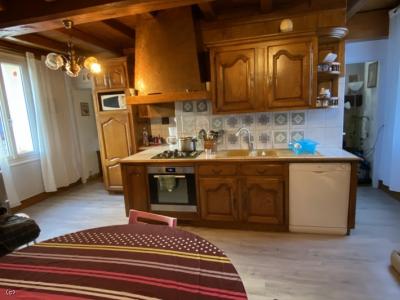 &#8364;191475 - House In A Quiet Area With Barn