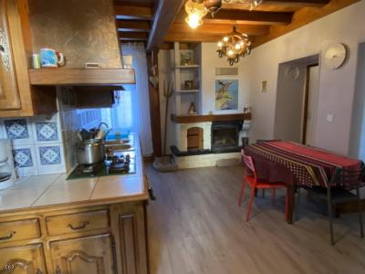 &#8364;191475 - House In A Quiet Area With Barn