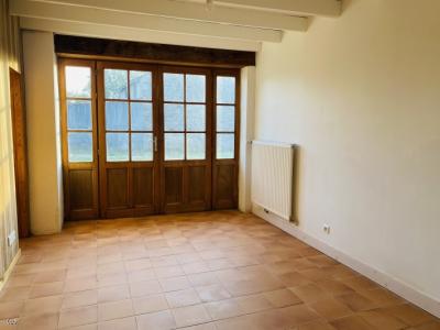 &#8364;161700 - Charming 3 Bedroom House Renovated With Natural Materials