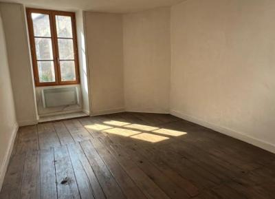 &#8364;86000 - 2 Attached Town Houses In Champagne Mouton (possibility For One Larger House)